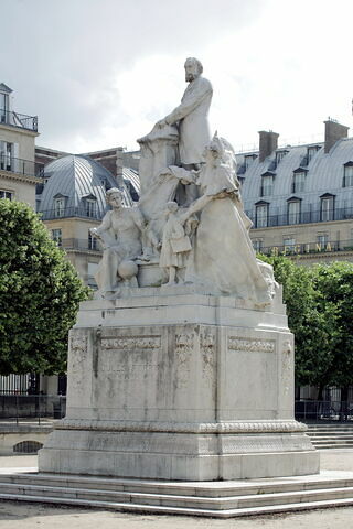Monument à Jules Ferry, image 17/36