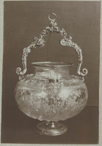 Vase, image 9/11