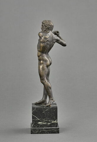 Statuette : Hercule tenant sa massue, image 5/6