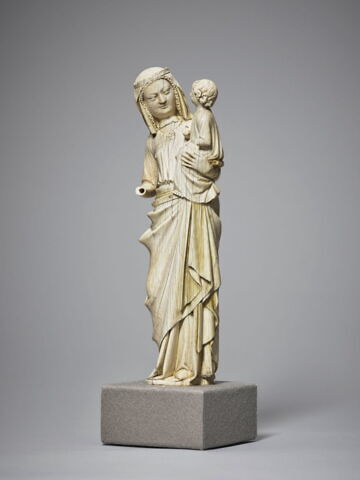 Groupe : Vierge à l'Enfant debout, image 4/7