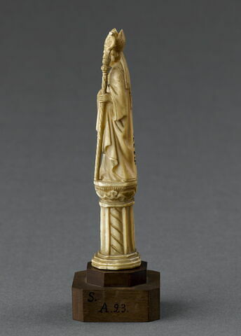 Statuette : Evêque, dit saint Augustin, image 3/4