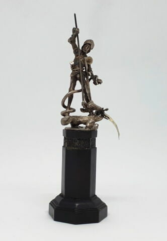 Saint Georges terrassant le dragon, image 1/4