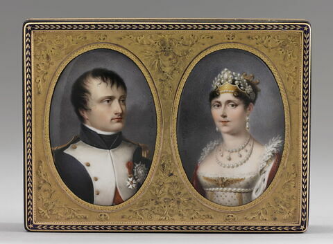 Tabatière avec les portraits de Napoléon Ier et Joséphine