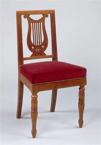 Chaise du salon de musique de Joséphine aux Tuileries, image 1/1