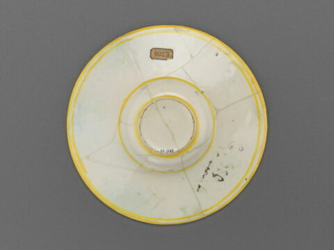 Assiette : armoiries des Salviati ; paysage