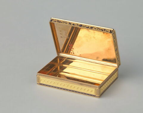 Tabatière : micro-mosaïque aux colombes, image 8/9
