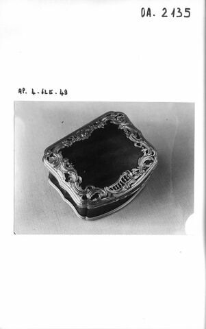 Tabatière, image 2/2