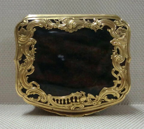 Tabatière, image 1/2