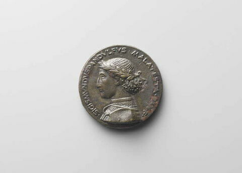 Médaille : Sigismondo Pandolfo Malatesta de profil à gauche / le temple de Rimini