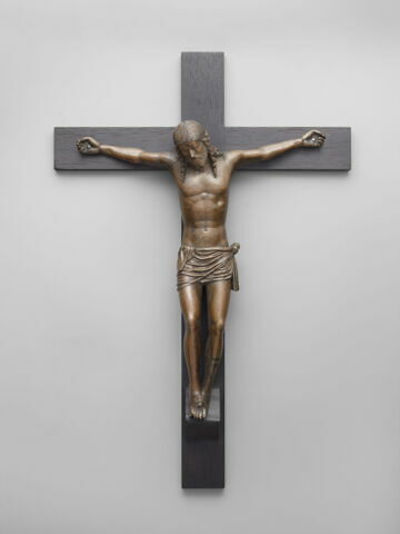 Statuette : Christ en croix, image 4/4