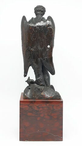 Statuette : saint Michel, image 3/5