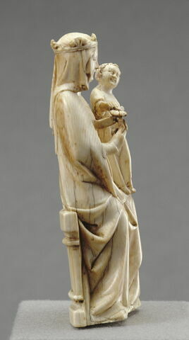 Statuette : Vierge à l'Enfant trônant, tenant une rose, image 2/4
