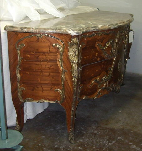 Commode, image 3/3