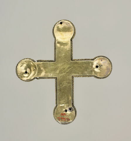 Croix-reliquaire avec quatre médaillons représentant le tétramorphe, image 2/2