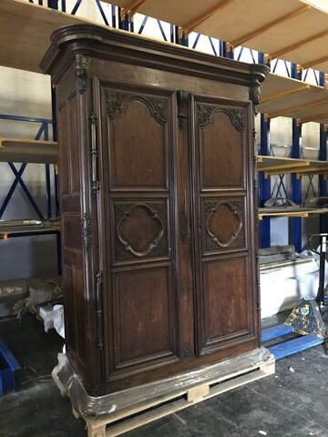 Armoire à deux vantaux, image 1/1