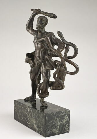 Groupe sculpté : Hercule et l'hydre, image 2/6