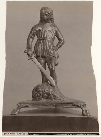 Statuette : David vainqueur de Goliath, image 9/9