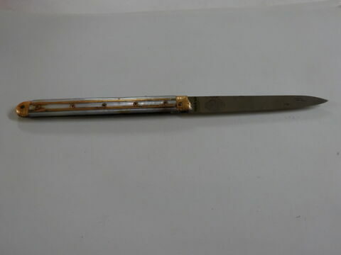 Couteau à cran d'arrêt, image 4/7