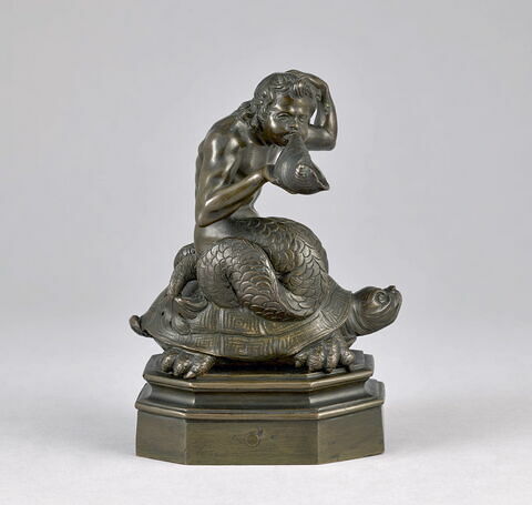 Statuette : Triton chevauchant une tortue, image 2/9