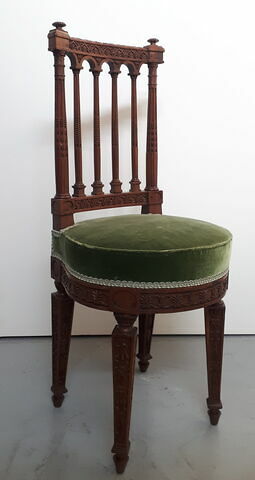 Petite chaise, d'un ensemble de quatre (OAP 107 à OAP 110)