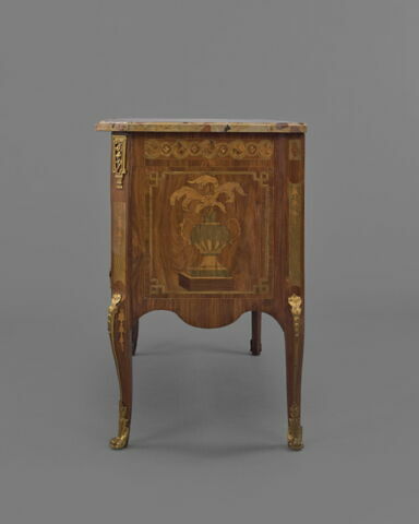 Commode de marqueterie à deux tiroirs, image 9/10