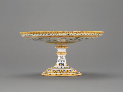 Coupe ronde à pied haut : Scène marine, image 3/9