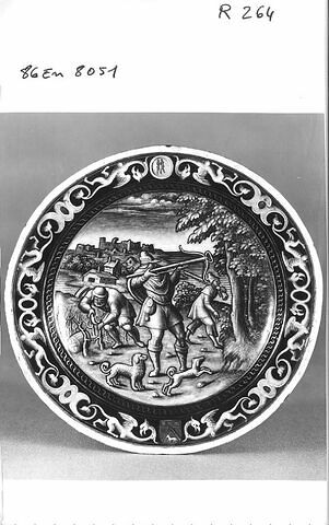 Assiette : Le Mois de mars, d'un ensemble de cinq assiettes du service aux armoiries rapprochées de celles de la famille Séguier (R 262, R 264, MR 2431, R 268, MR 2429), image 3/3