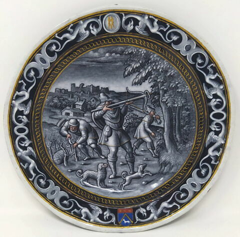 Assiette : Le Mois de mars, d'un ensemble de cinq assiettes du service aux armoiries rapprochées de celles de la famille Séguier (R 262, R 264, MR 2431, R 268, MR 2429)