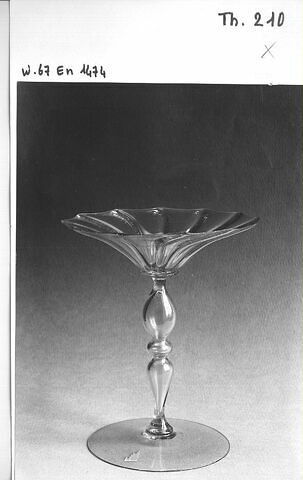 Verre à jambe, image 7/7