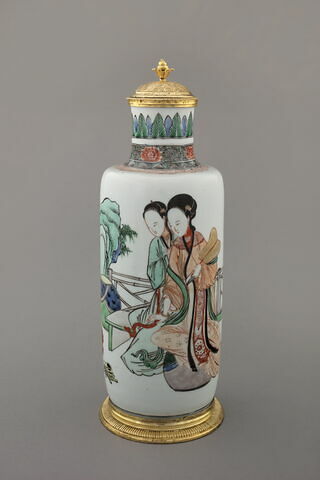 Vase cylindrique à couvercle, d'une paire (avec TH 450), image 2/15