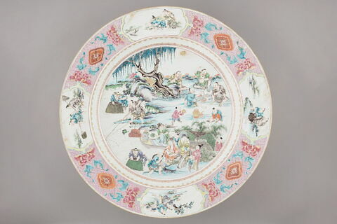 Plat rond (pendant du TH 467), image 1/3