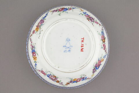 Bol, image 2/2