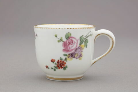 Tasse et soucoupe, d'un ensemble six (TH 1267 à 1272), image 4/6