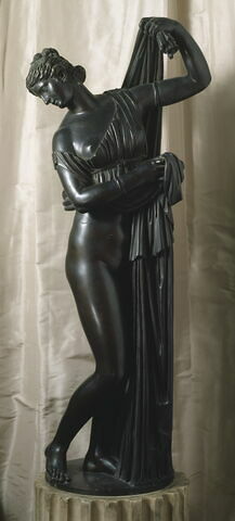 Statue : Vénus callipyge, image 1/1