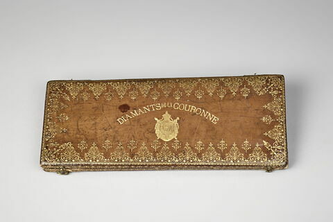 Ecrin frappé des armes de Napoléon III, de la paire de bracelets de la duchesse d'Angoulême (OA 10576), image 1/4