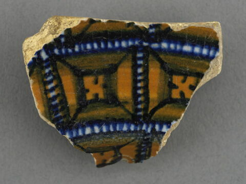 Fragment de l'aile d'un plat, image 1/3