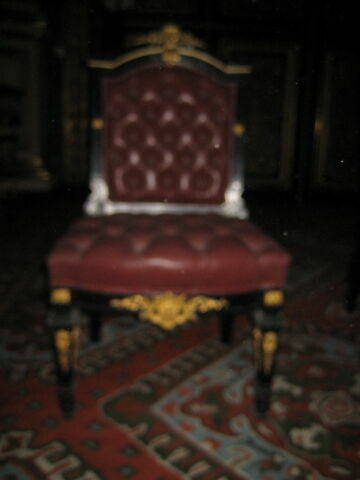 Chaise de style Louis XIV