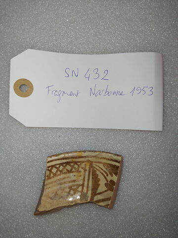 Tesson découvert au cours de fouilles à Narbonne