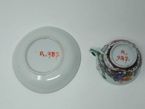 Tasse et soucoupe, image 7/7