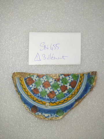 Trois tessons découverts au cours de fouilles à Narbonne, image 4/7