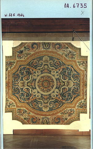 Centre du 21ème tapis de la Grande Galerie du Louvre, image 4/5