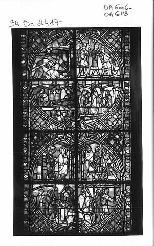 Vitrail, médaillon inférieur : scènes de l'histoire de saint Nicaise avec saint Nicaise et sainte Eutropie se dirigeant vers la cathédrale de Reims, arrivée des Vandales, martyre de saint Nicaise, image 9/17