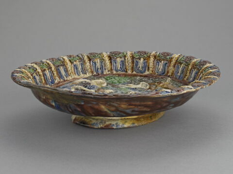 Coupe ovale sur pied : Le Baptême du Christ, image 3/3