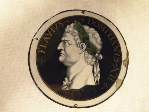 Plaque circulaire : Domitien, d'une série de douze plaques (MRR 260 à 271)
