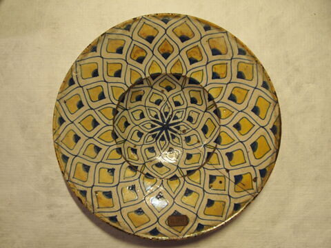Assiette à larges bords, image 2/5