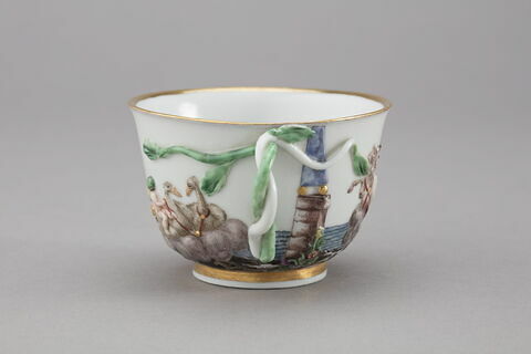 Tasse et soucoupe, image 3/7