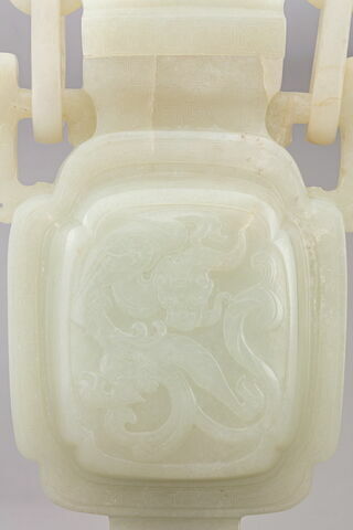 Vase en jade avec couvercle, panse ornée de dragons, image 12/15