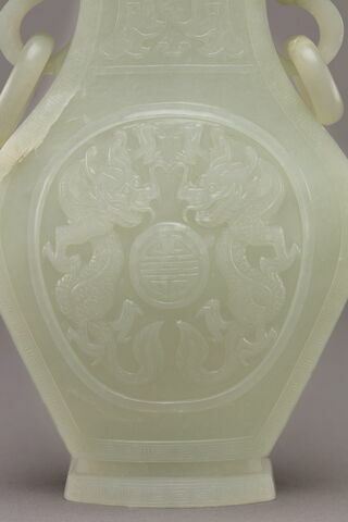 Vase en jade à couvercle, image 9/20