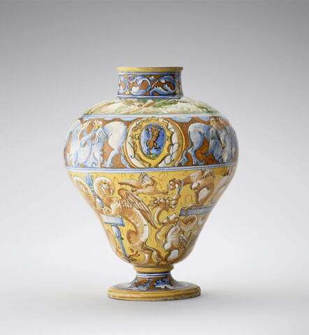 Grand vase de forme ovoïde : armoiries (?), image 1/10