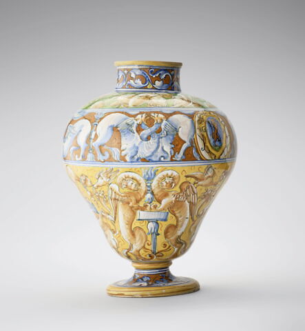 Grand vase de forme ovoïde : armoiries (?), image 3/10